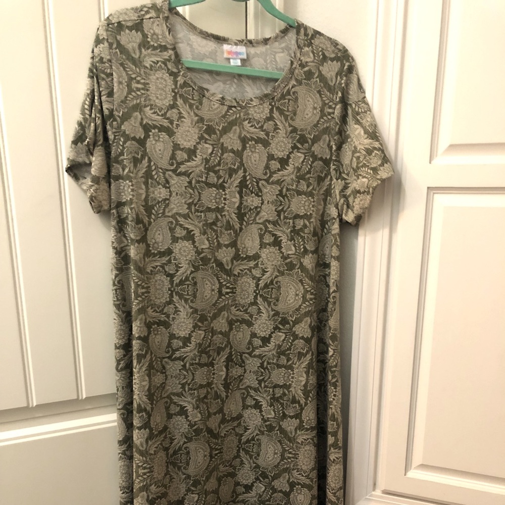 Lularoe Carly